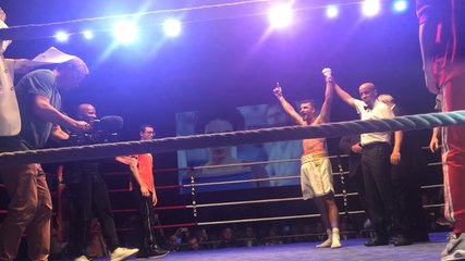 Le combat de Jordy Weiss à Laval