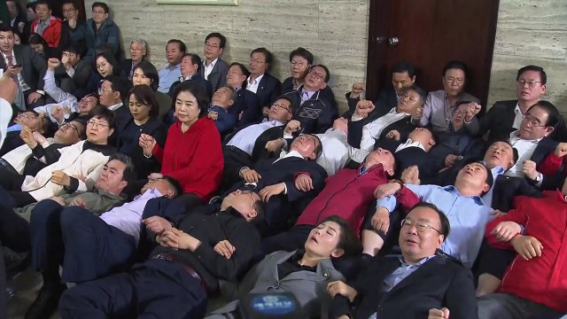 패스트트랙 처리 또 무산...국회 긴장감은 여전 / YTN
