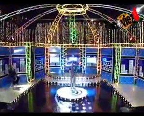 মেয়েদের নিয়ে জটিল গান গাইলেন মিরাক্কেলে।।।