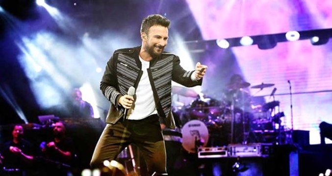 Tarkan'ın Yıllar Önceki Fotoğrafı, Ağızları Açık Bıraktı