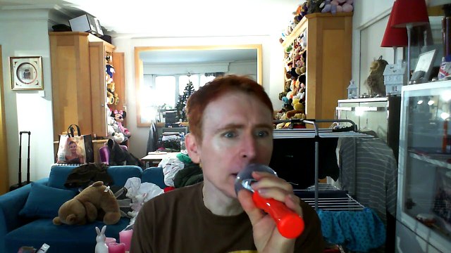 Wiwi égratigne hey hey Lolita de Joël Denis