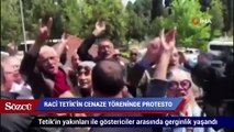 İşkenceci cezaevi müdürünü tabutu başında protesto ettiler