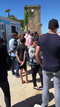 Marseille : les bénévoles s'activent sur les plages pour le jour de la Terre