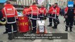 Les pompiers des Deux-Sèvres, en grève, manifestent à Niort