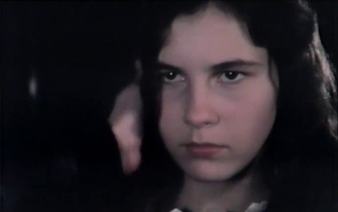 ring-of-darkness-erot-ico-con-lara-wendel-anne-heywood-2t-video