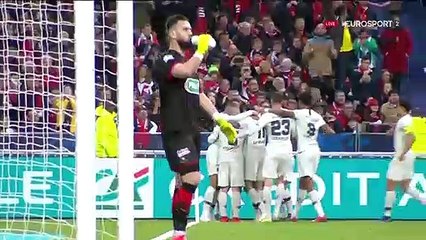 Contre éclair et lob subtil : Neymar a claqué un chef-d'œuvre