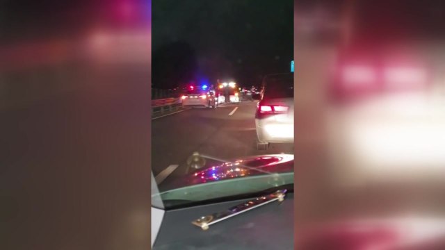 국도에서 승용차 역주행...충돌로 7명 부상 / YTN