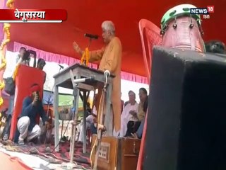 BJP नेता समाज में बिगाड़ते हैं साम्प्रदायिक सद्भावना: जावेद अख्तर