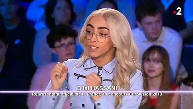 Bilal Hassani explique pourquoi il porte des perruques: C’est vrai que c’est un personnage. C’est mon échappatoire depuis que je suis tout petit