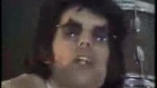 Queen - We Will Rock You