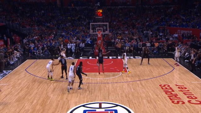 لقطة: كرة سلّة: تمريرة متقنة من غرين لإيغودالا تثمر سلّة ساحقة