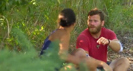Survivor'da Yarışan Sabriye Şengül, Tartıştığı Okay'ın Yüzüne Tükürdü