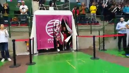 L'entrée de nos championnes