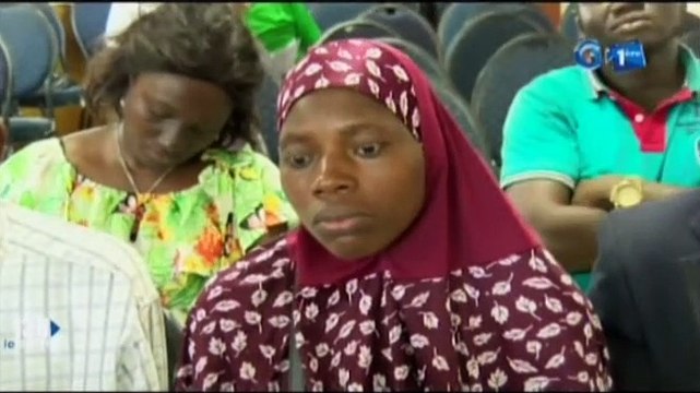 RTG/La caravane de sensibilisation initiée par la Confédération Syndicale des commerçants du Gabon vient de s’ébranler du côté de N’toum pour expliquer son nouveau processus à ses acteurs économiques