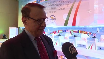 Pakistanlı Eski Diplomat Ahmad: "Hindistan ile İlişkilerimizin Düzeleceği Konusunda Umutluyum"