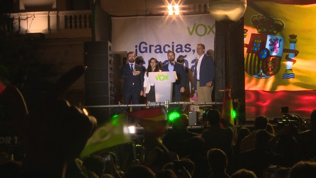 Vox celebra los escaños de las elecciones generales