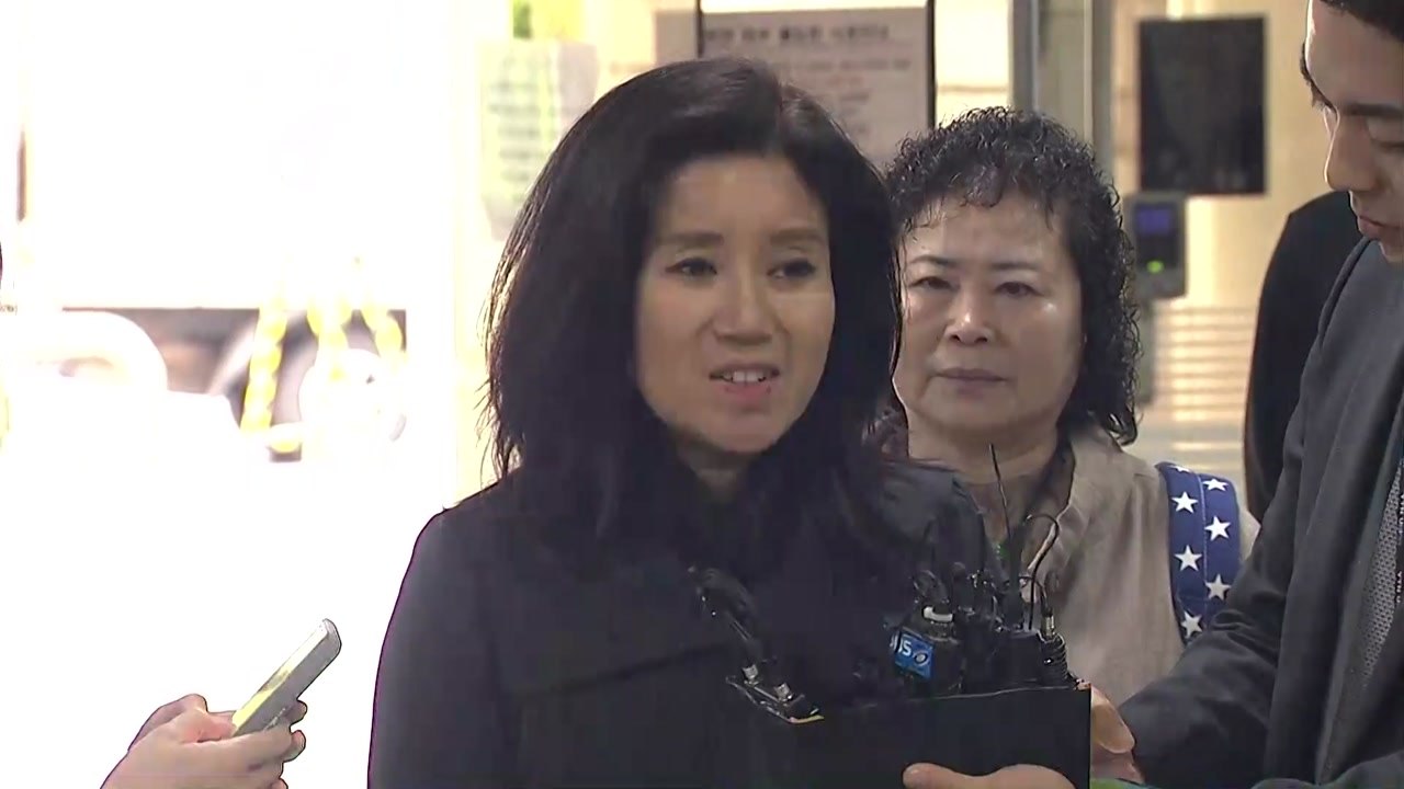 '동물 안락사' 케어 박소연 대표 영장실질심사 / YTN