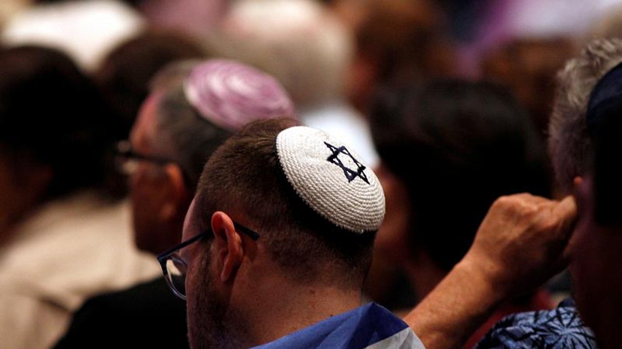 Schock nach tödlichem Angriff auf Synagoge: Augenzeugen berichten