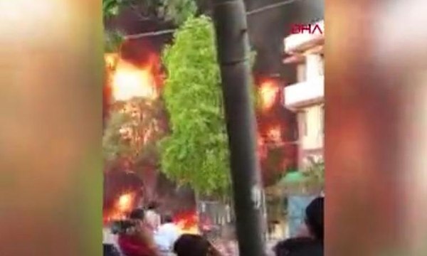 Hindistan’da kimya fabrikasında yangın