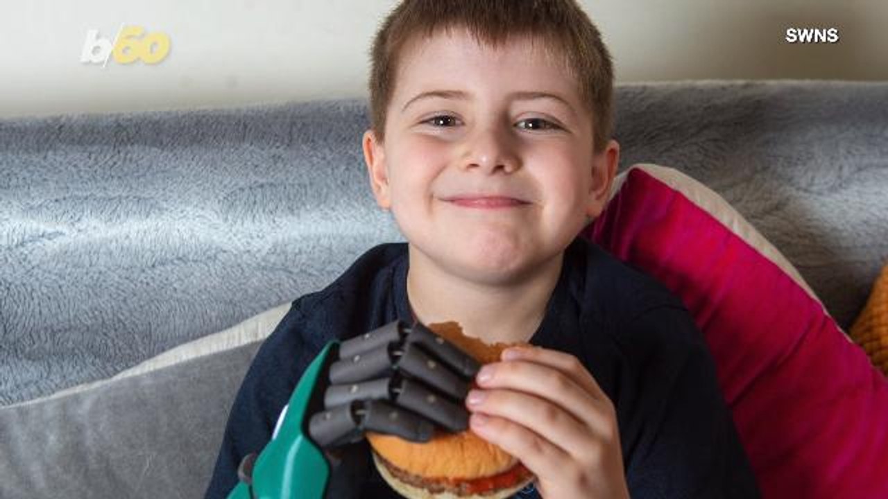 8-Year-Old Boy Celebrates Becoming World's Youn...