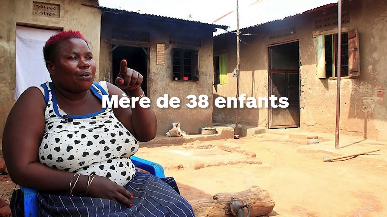 Mariée à 12 ans, mère de 38 enfants, son mari l...