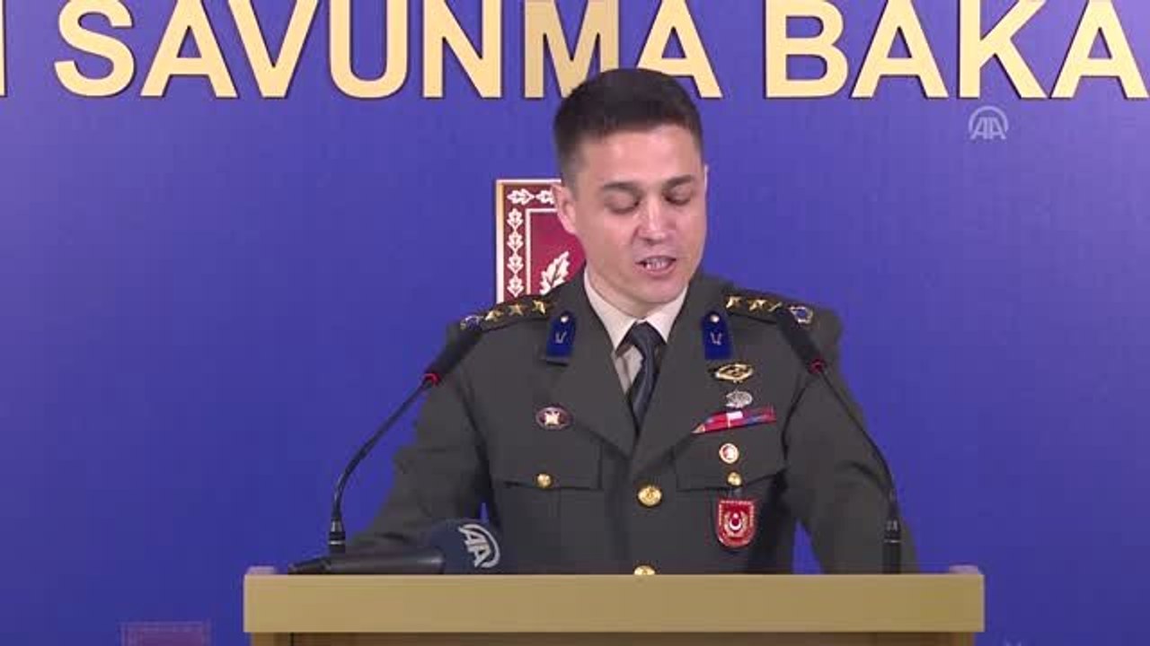 Milli Savunma Bakanlığı'nda Basın Bilgilendirme Toplantısı (5)
