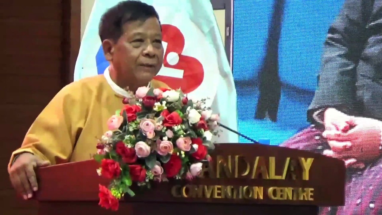 ျပည္ပေရာက္ျမန္မာမ်ားက ဂုဏ္ျပဳခ်ီးျမွင့္သည့္ ျပည္သူ႔ဂုဏ္ရည္ဆု ေပးအပ္ပြဲ