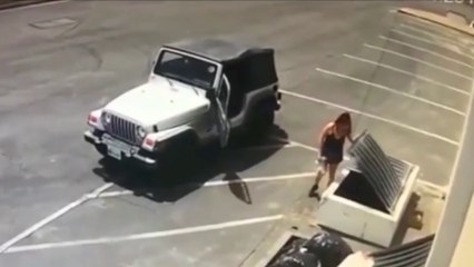 Honteux : cette femme a été filmée en train de jeter 7 chiots dans une poubelle