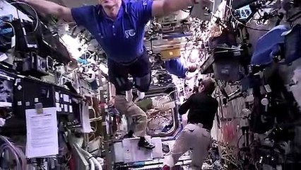 16 levers de soleil depuis ISS