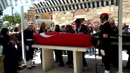 İzmir Anne ve Oğlu, 7 Dakika Arayla Hayata Gözlerini Yumdu