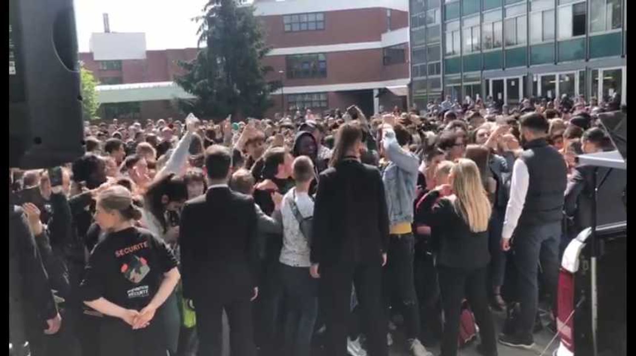 Vince, de NRJ, à l'Athénée Liège Atlas