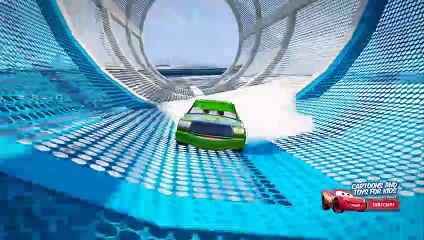 CARS SEA TUBE PARKOUR CHALLENGE (Cars 3 Lightning Mcqueen)