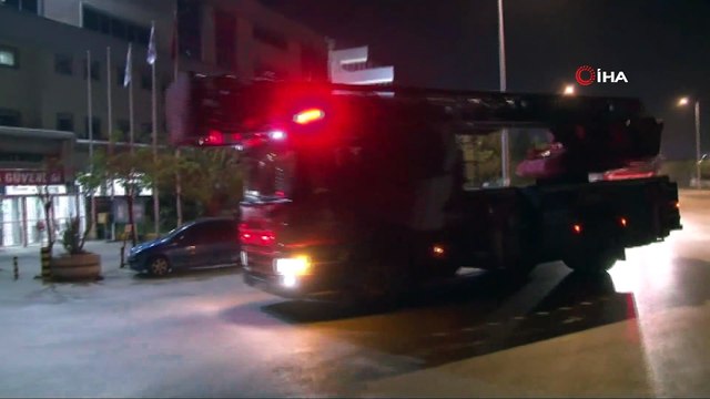 Tuzla tersanede askeri gemide yangın çıktı