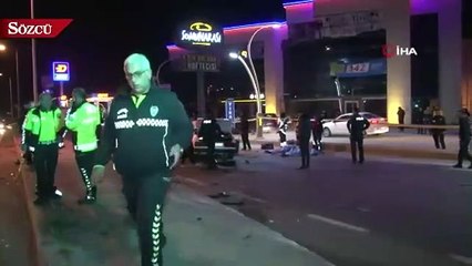 Otomobil, otoparktan çıkan cipe çarptı 2 ölü, 3 yaralı