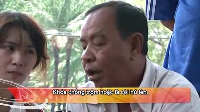 Trộm không gặp ngày, phá khóa 2 xe thất bại cả 2, đến xe thứ 3 thì điều bất ngờ xảy ra