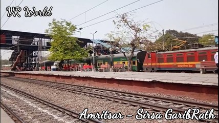 (3 in 1) TRAINS CROSSING at Tilak Bridge !!