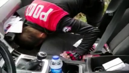 Denetimlerde oyuncak ayının içinden tabanca çıktı - ADANA