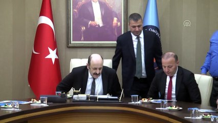 'Türkiye'nin geleceğini inşa edecek bilim insanları yetiştirecek' - ANTALYA