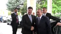 Dışişleri Bakanı Çavuşoğlu, Vişegrad Grubu'yla bir araya geldi - BRATİSLAVA