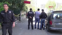 İstanbul- Küçükçekmece'de 2 Emekli Polis Arasında Silahlı Çatışma 1 Ölü, 1 Yaralı