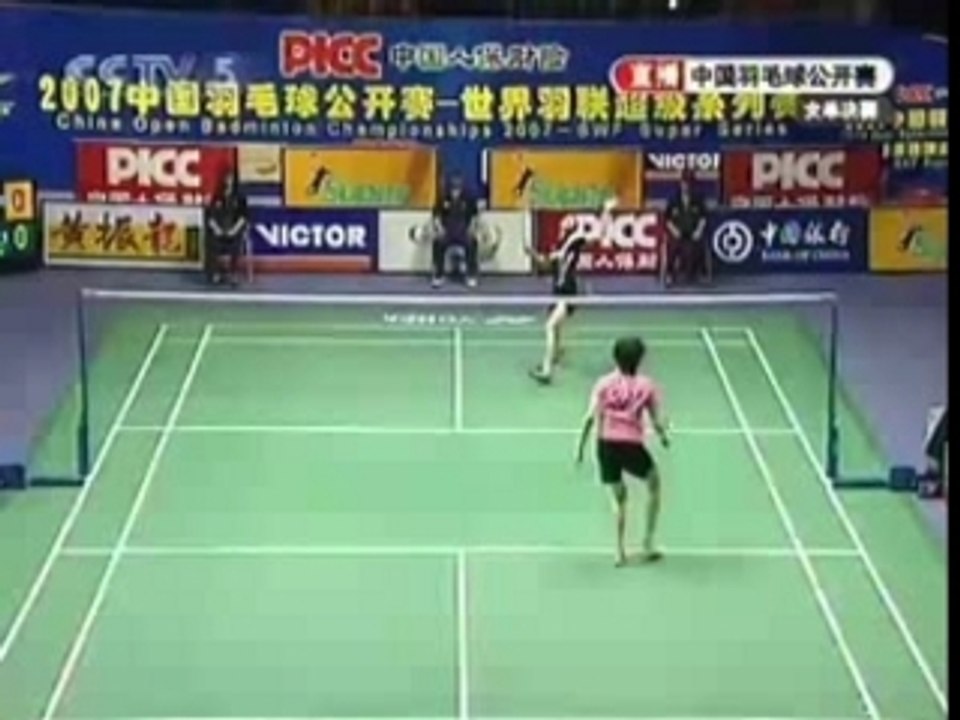 BADMINTON 2007 China Open WS Final game 3 1/2