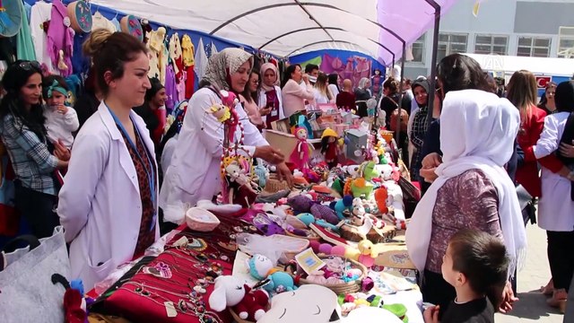 Silopi Halk Eğitim Merkezinden halay eşliğinde yıl sonu sergisi - ŞIRNAK