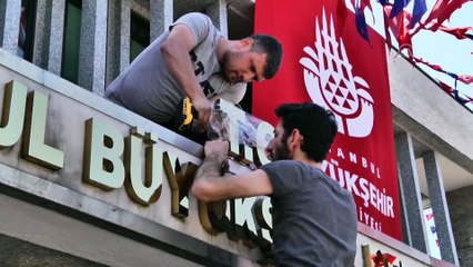İBB binasına T.C ibaresi eklendi - İSTANBUL