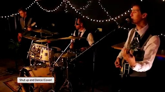 The Moon Loungers band!