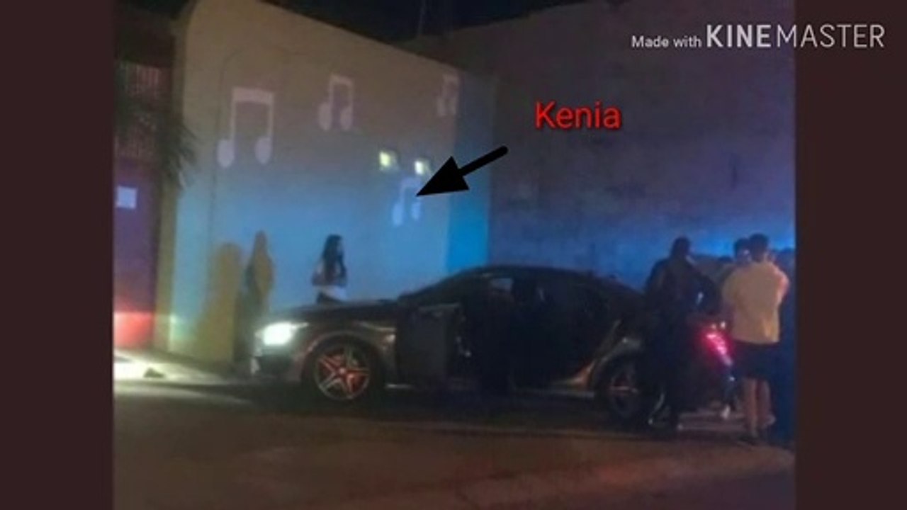 Kenia Os en problemas con la policia