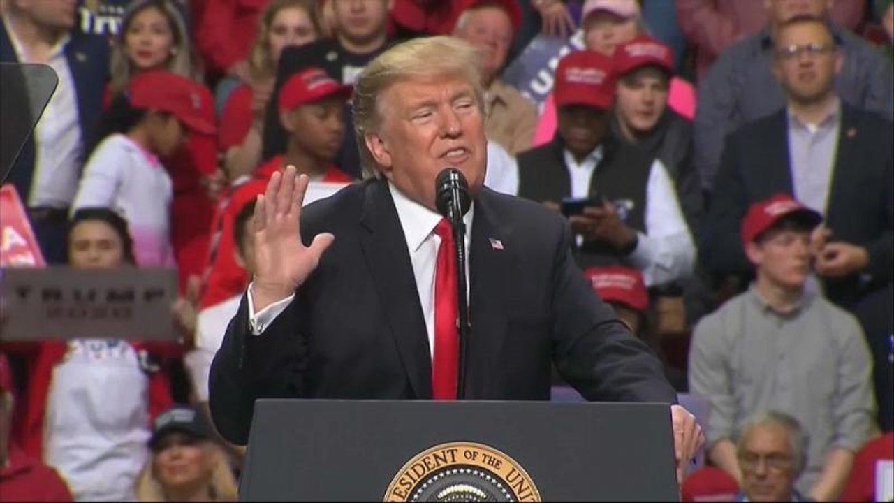 Trump: "Deutsche Bank? Scatta la denuncia"