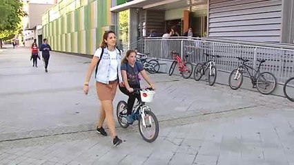 Fomentar la autonomía de los hijos aumenta su rendimiento escolar