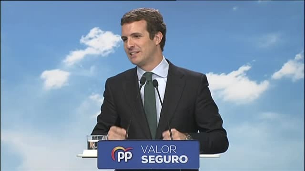 Casado califica de "extrema derecha" a VOX y asegura que el único partido de "centro derecha" es el PP