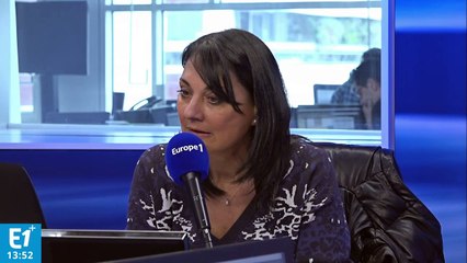 Des champions de natation apprennent aux jeunes à nager : "C'est leur rôle de profiter de leur notoriété pour défendre une cause"