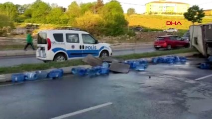 Çatalca'da Freni Patlayan Kamyon Otomobili Altına Aldı 4 Yaralı